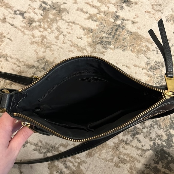 Fossil Crossbody Shoulder Bag - Picture 7 of 7